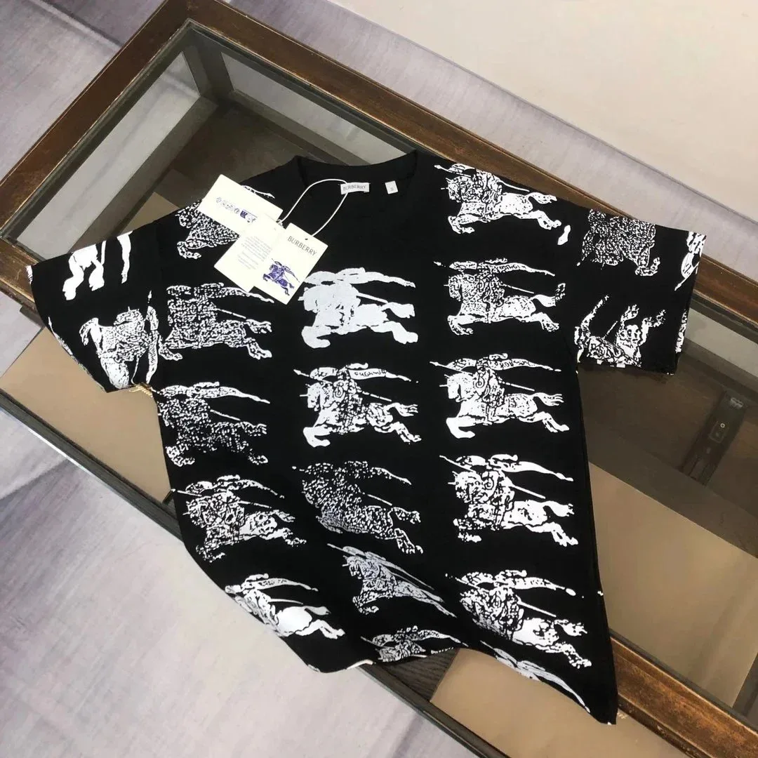 Burberry Burberry TB Monogram Knight Print T-Shirt Black Black - 1