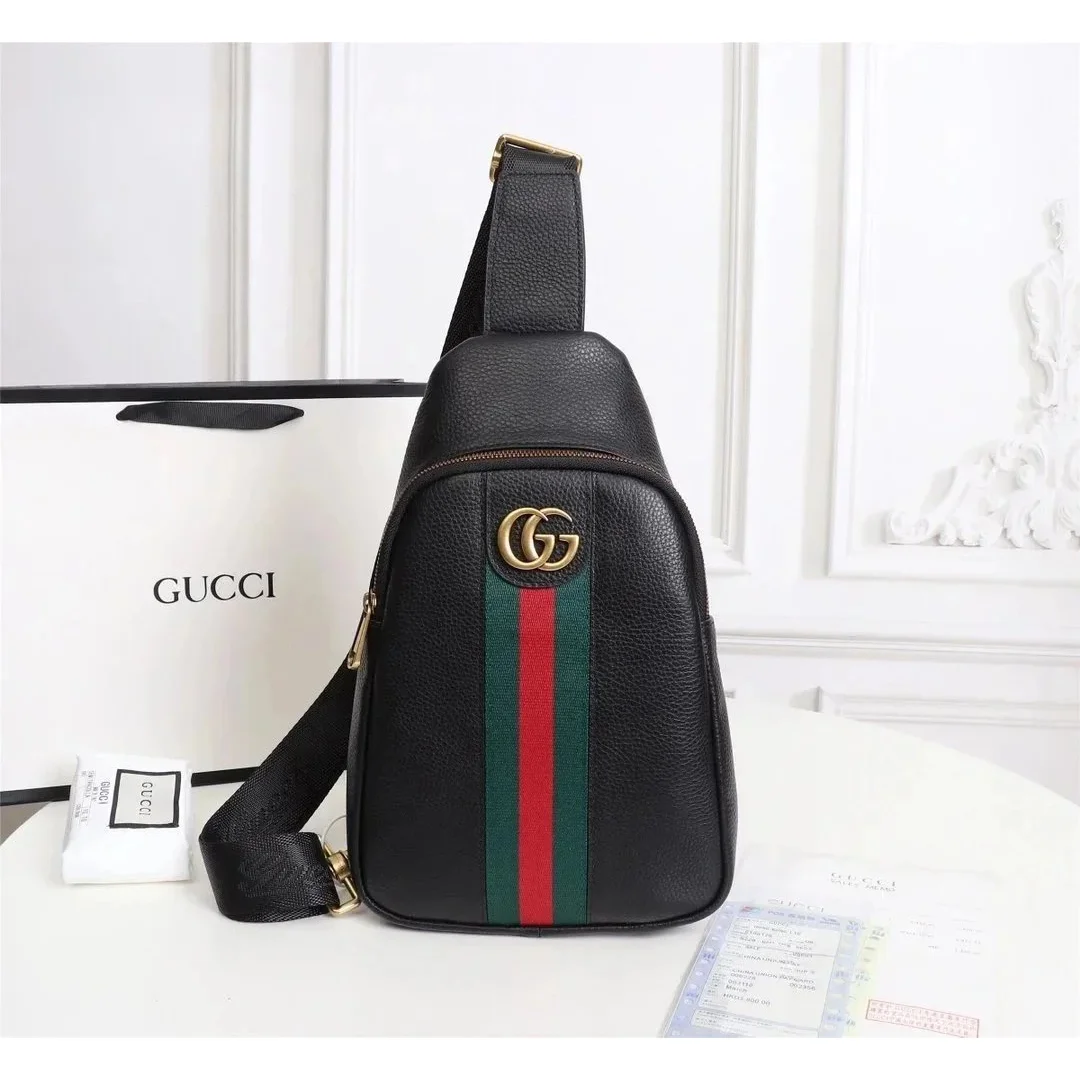 Gucci Gucci GG Marmont Black Shoulder Bag Black - 1