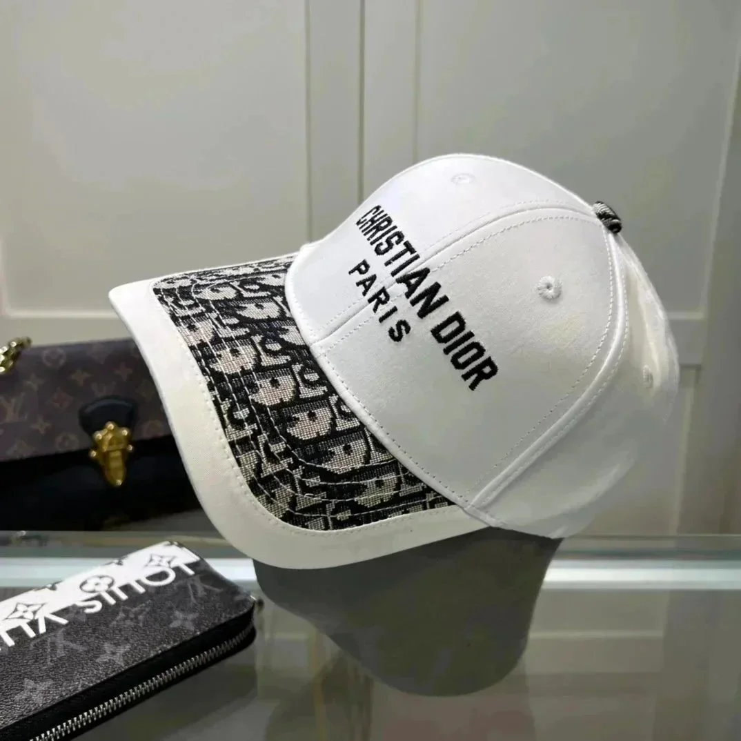 Dior Dior White & Black Christian Dior Paris Cap White - 1