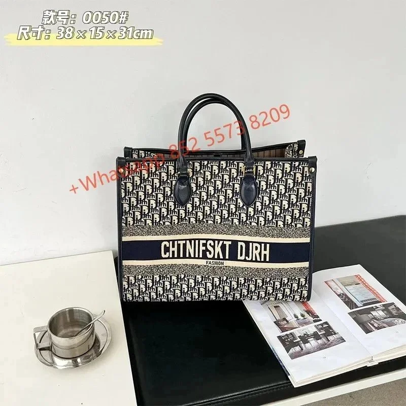 Dior Dior Lady Dior Oblique Black & White Tote Bag Black - 1