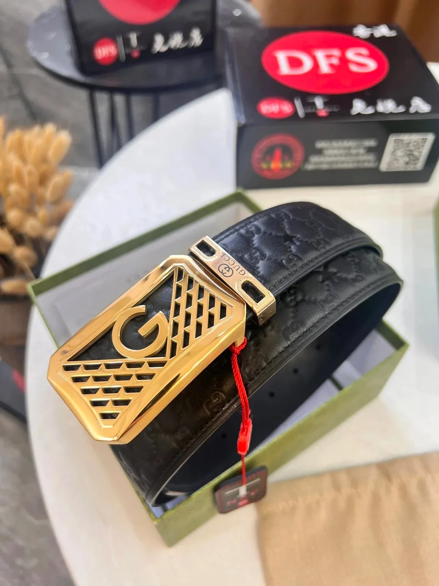 Gucci Gucci GG Marmont Black Leather Belt with Gold Buckle Black - 1