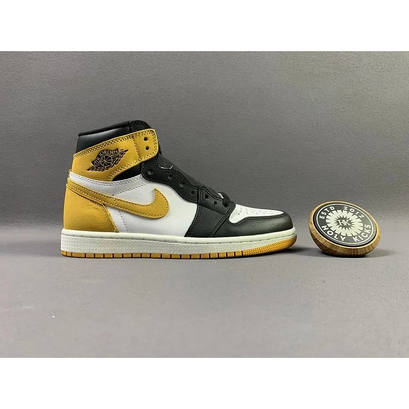 Jordan Nike Air Jordan 1 Black Gold White Sneakers Black - 1