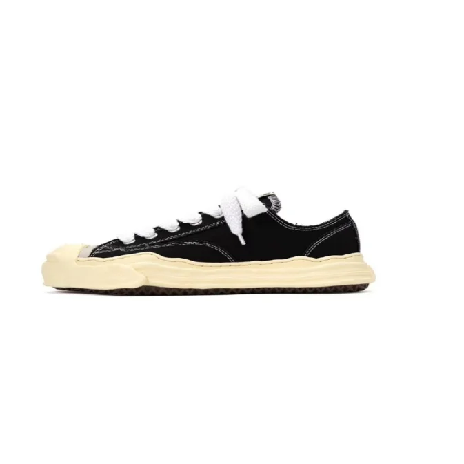 Other Unisex Original Silhouette Black Canvas Sneakers Black - 1