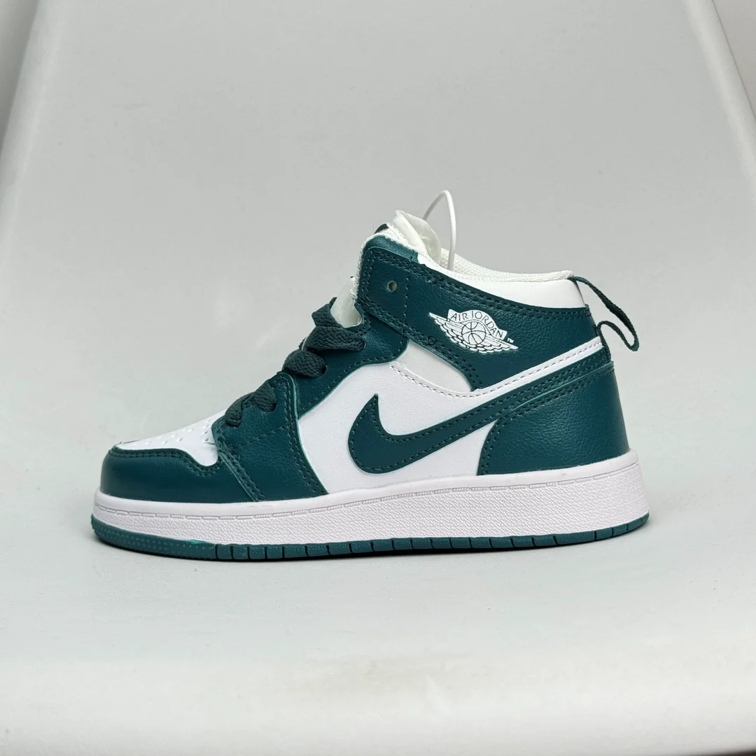 Jordan Nike Air Jordan 1 Midnight Green/White Sneakers Green - 1