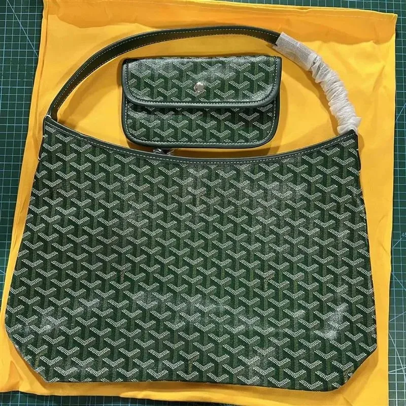 Goyard Goyard Saint Louis Green Monogram Tote Bag Green - 1