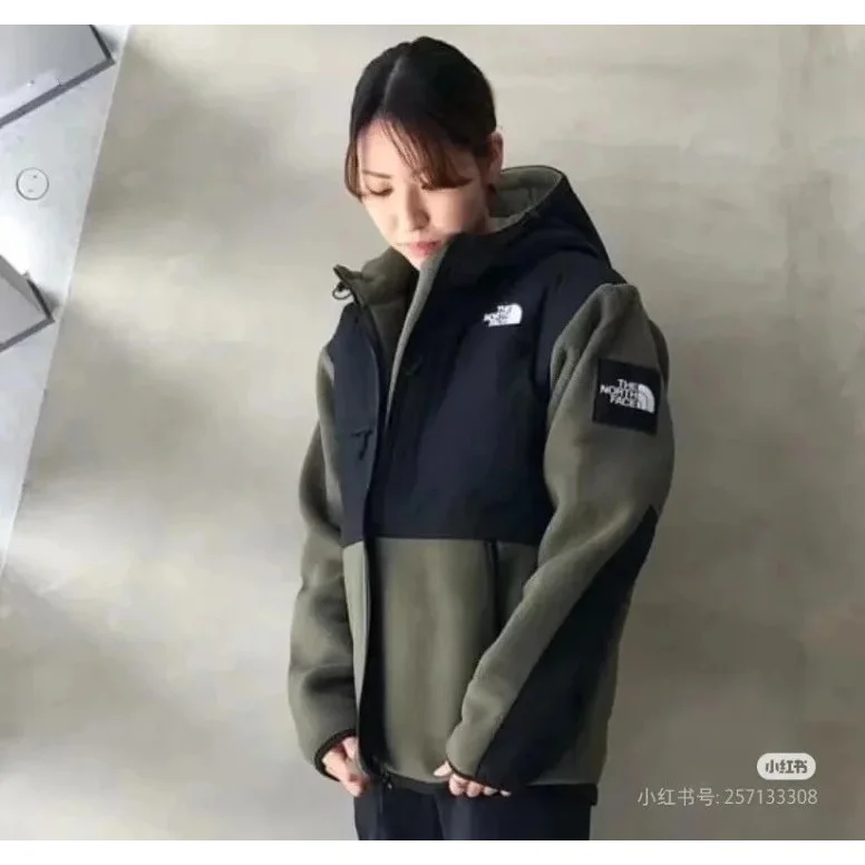 The North Face The North Face Nuptse Military Green Hooded Jacket Green - 1