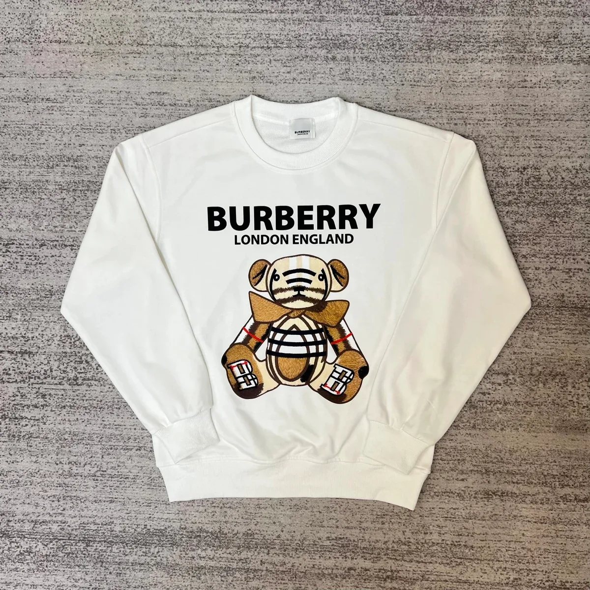 Burberry Burberry White Bear Graphic Crewneck Sweatshirt White - 1