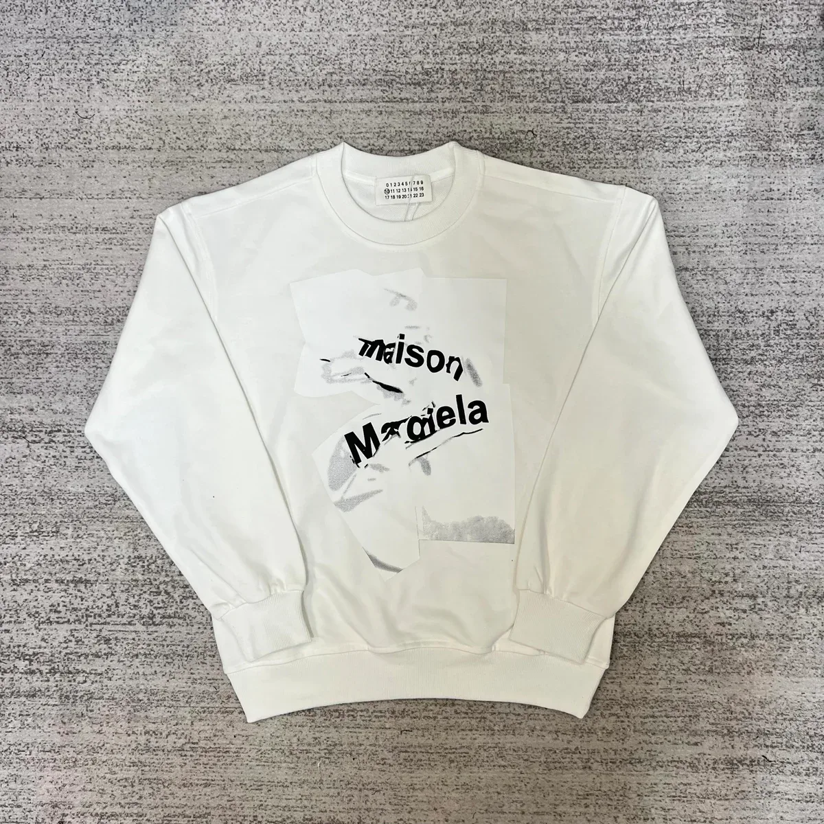 Maison Margiela Maison Margiela White 'maison margiela' Graphic Sweatshirt White - 1