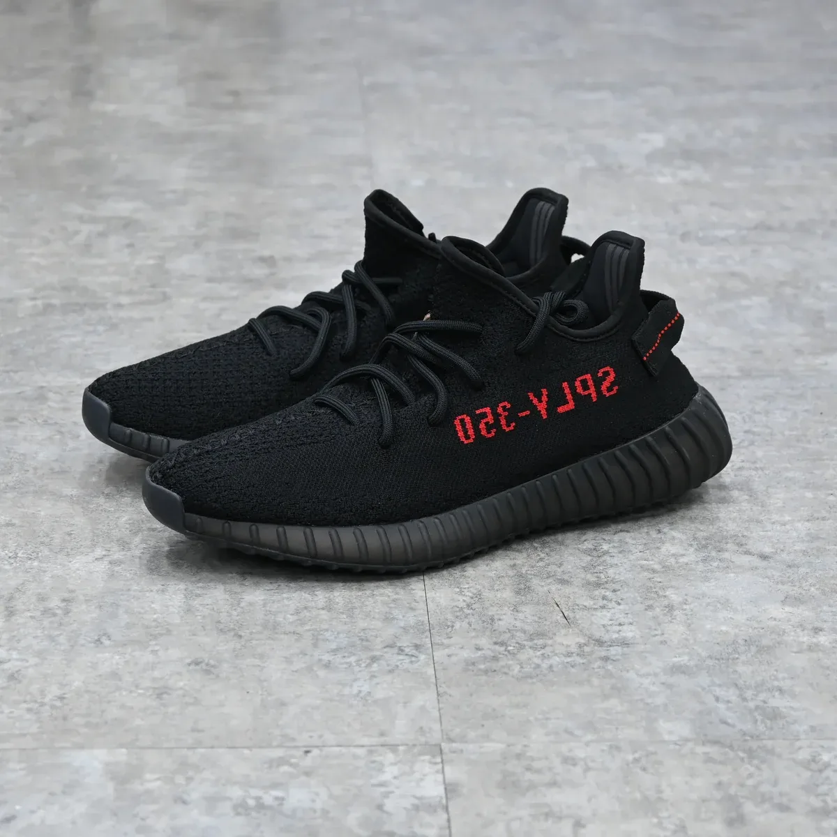 Yeezy Adidas Yeezy 350 Triple Black Sneakers Black - 1