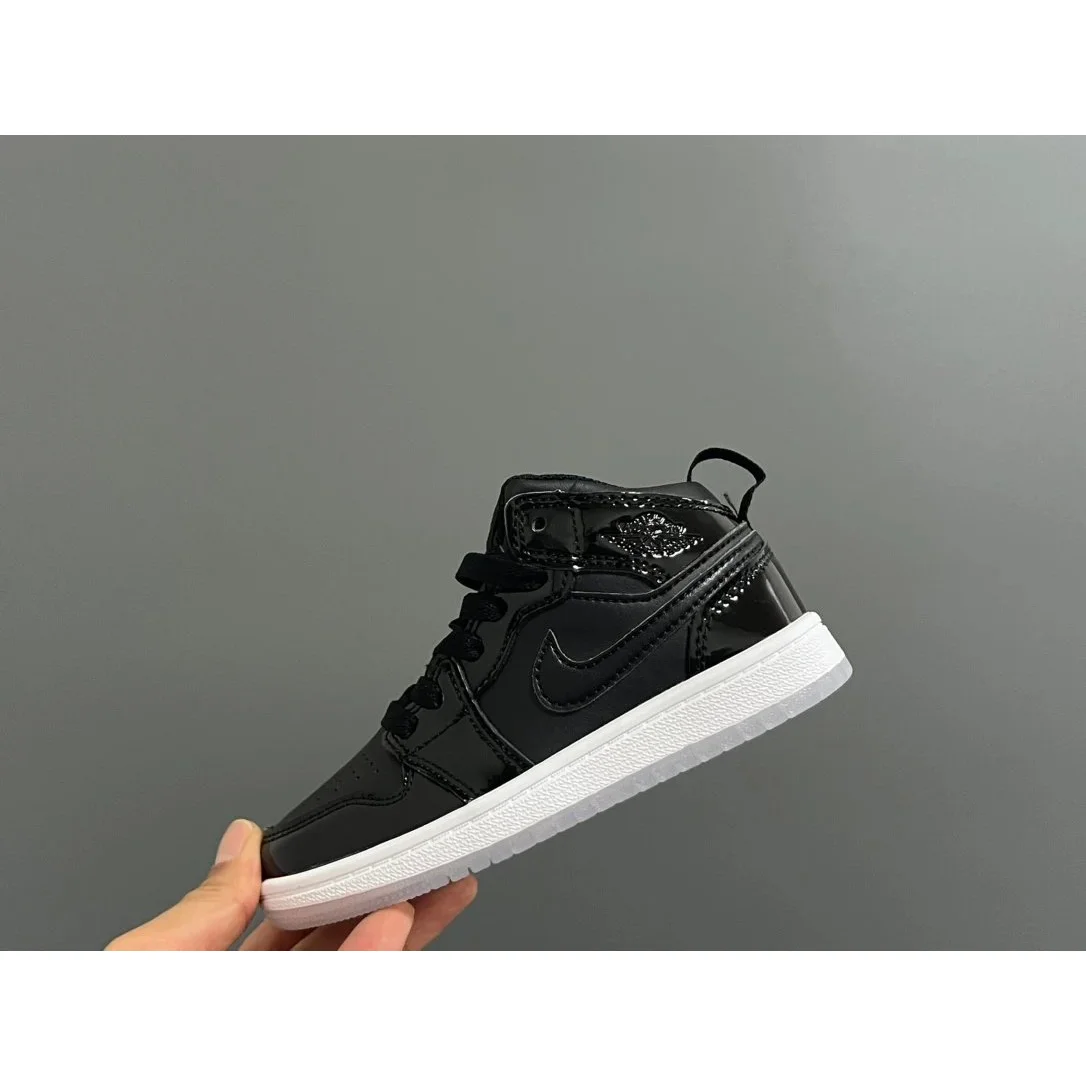 Jordan Nike Air Jordan 1 Mid BB-05 Triple Black Sneakers Black - 1