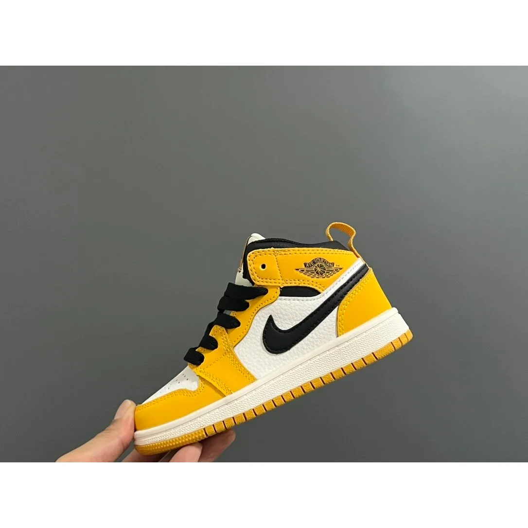 Jordan Nike Air Jordan 1 Mid Yellow/Black Sneakers Yellow - 1