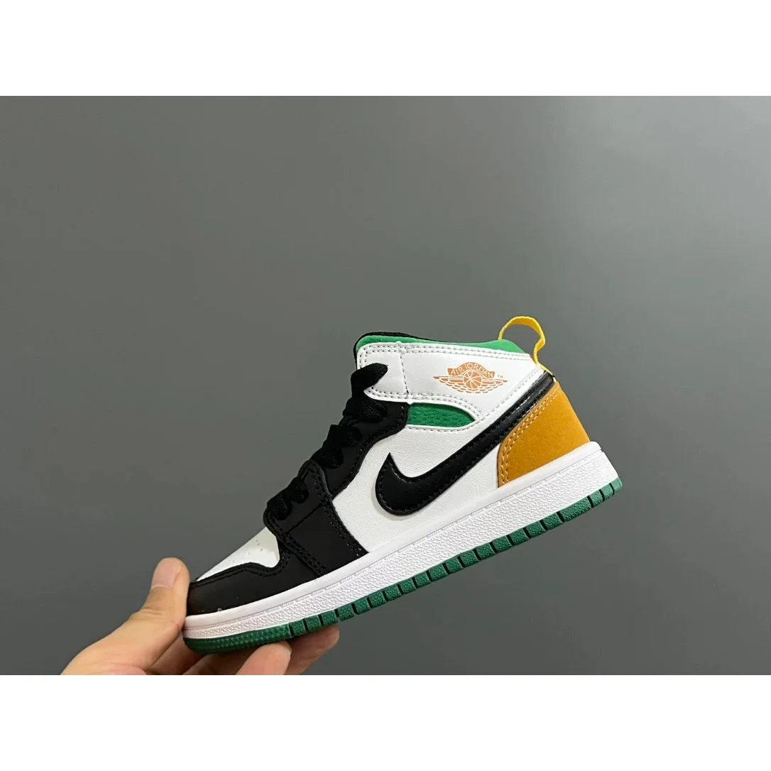 Jordan Nike Air Jordan 1 Mid 'Black Green Gold' Sneakers Black - 1