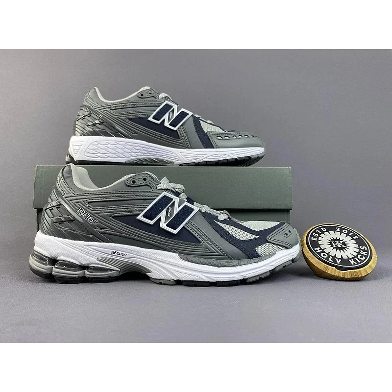 New Balance New Balance 990v6 Grey/Blue Sneakers Grey - 1