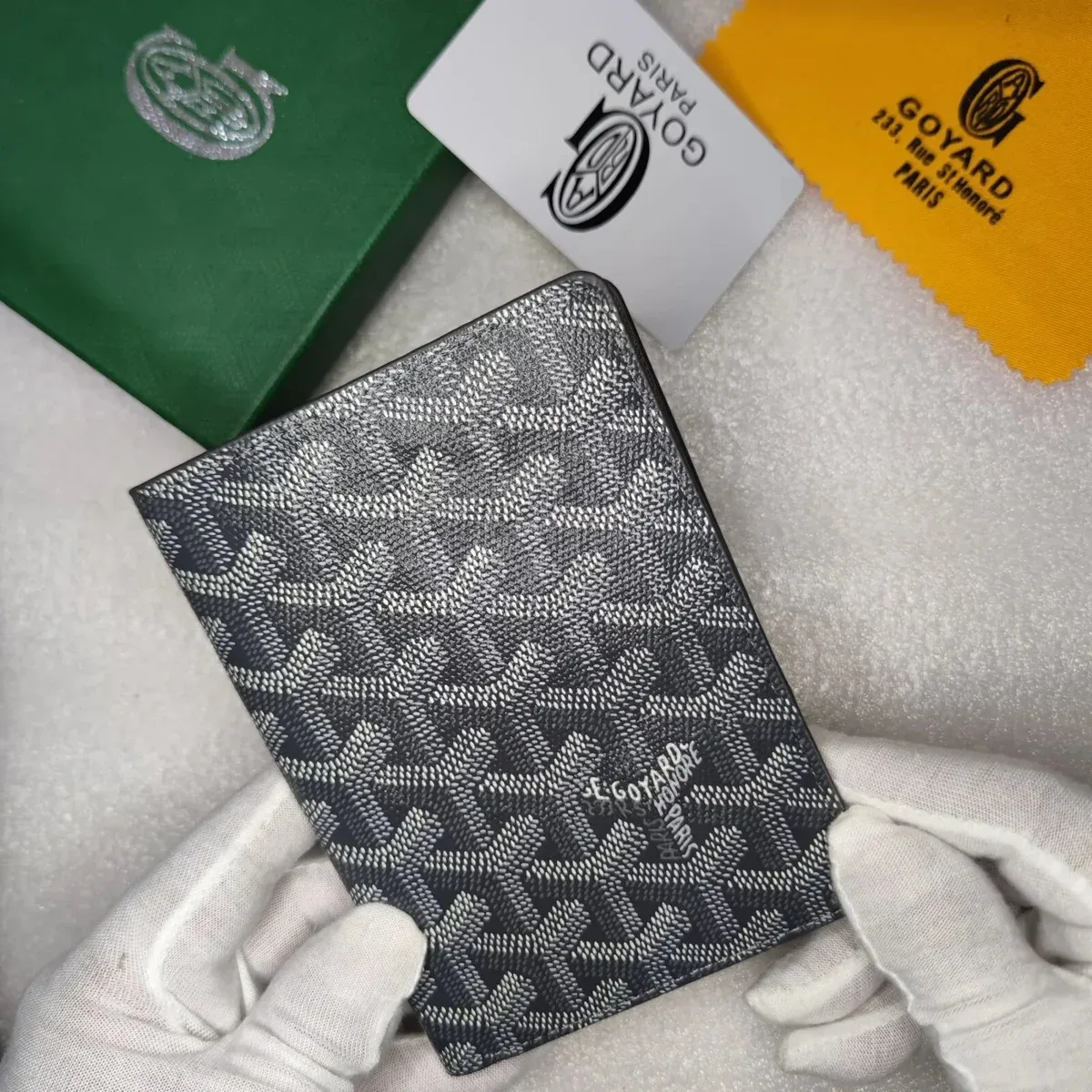 Goyard Goyard Saint Louis Passport Case Black/White Black - 1