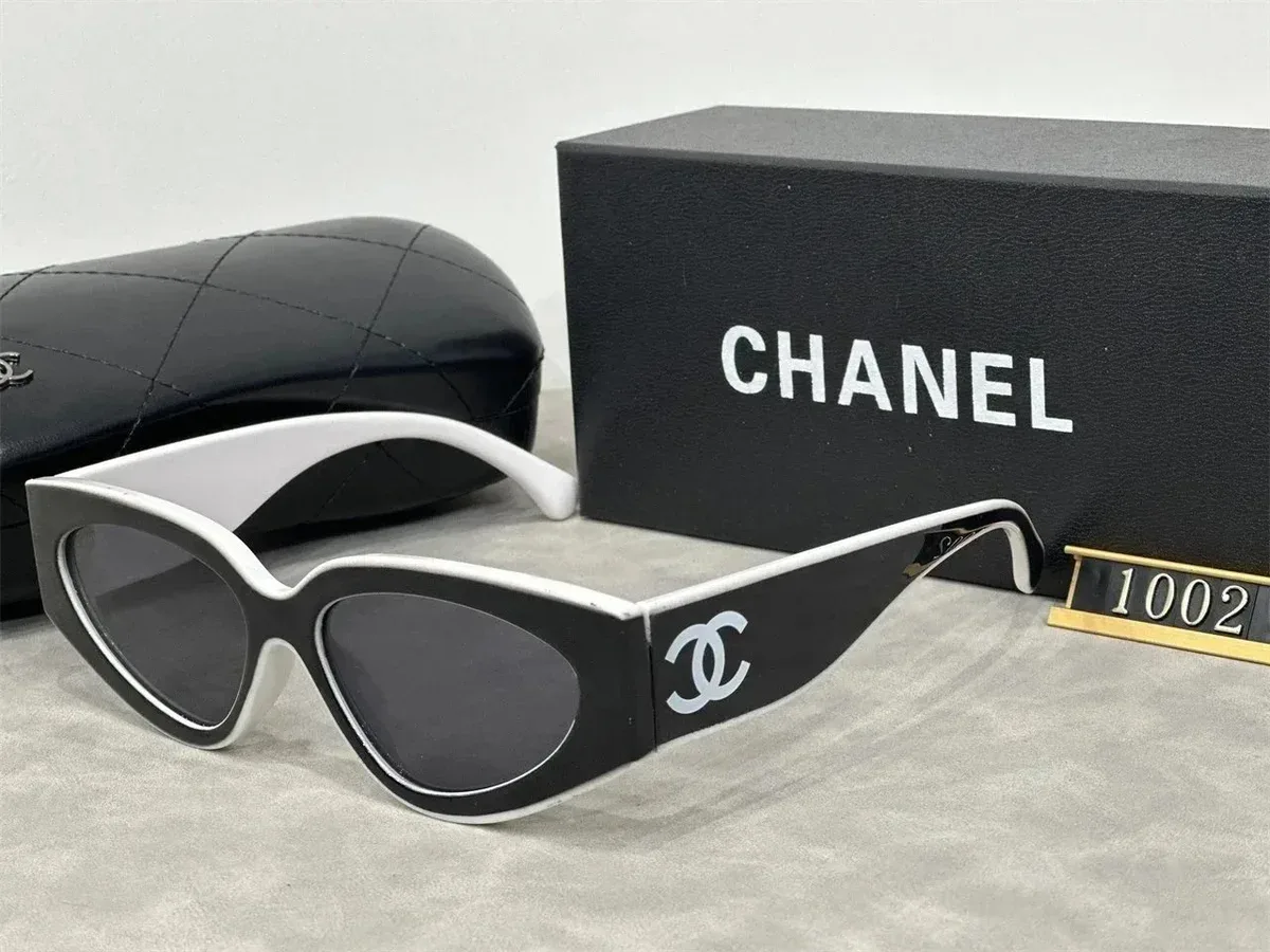 Chanel Chanel Classic CC Black & White Cat-Eye Sunglasses Black