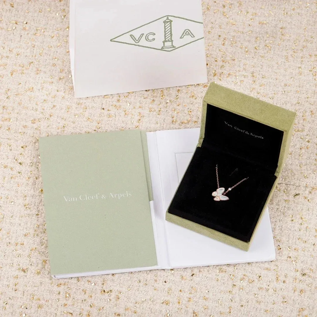 Van Cleef & Arpels Van Cleef & Arpels Blossom Necklace Gold Jewelry Gold - 1