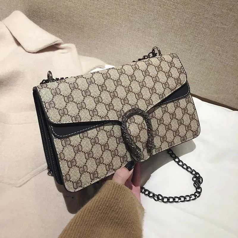Gucci Gucci GG Marmont Beige Snake Buckle Shoulder Bag Beige - 1