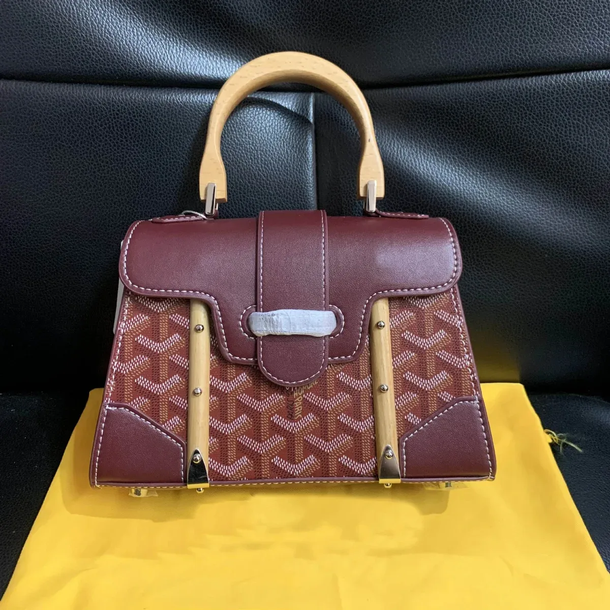 Goyard Goyard Saint Louis Burgundy Handbag Red - 1