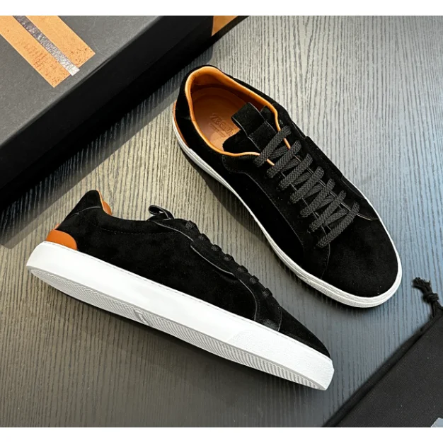 Other Unisex Suede Low-Top Sneakers with Orange Accents Black - 1