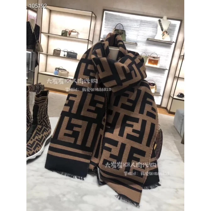 Fendi Fendi FF Logo Scarf Beige/Black Accessory Beige