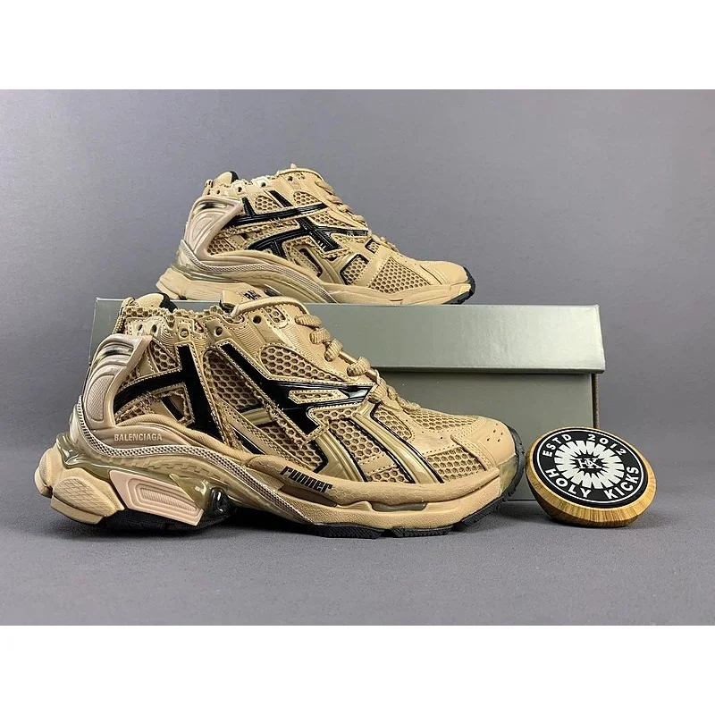 Balenciaga Balenciaga Triple S Power Beige Sneakers Beige - 1