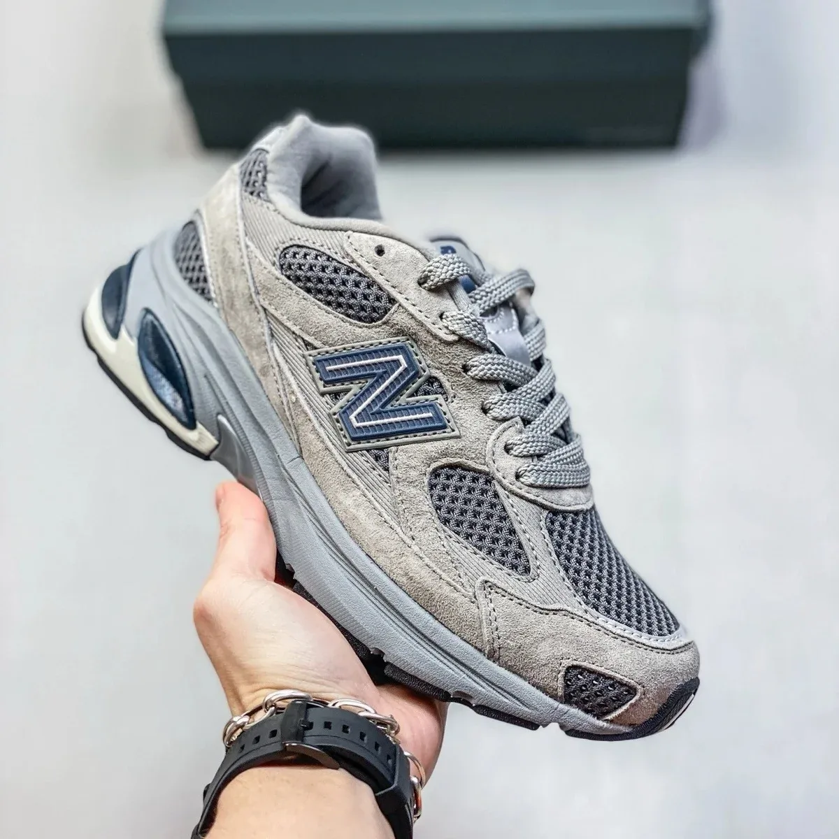 New Balance New Balance 990v6 Grey/Blue Sneakers Grey