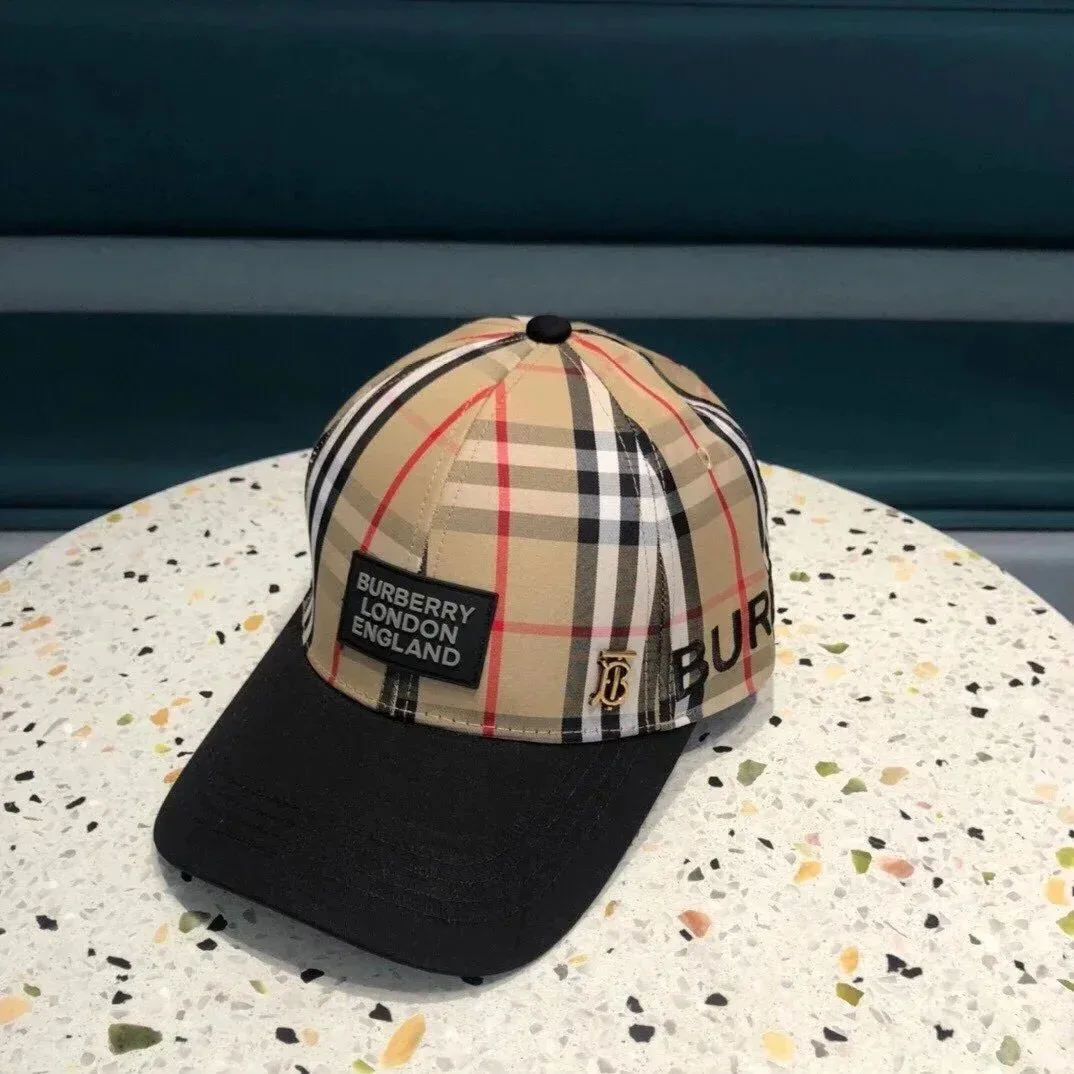 Burberry Burberry Vintage Check Cap Beige/Black Headwear Beige - 1