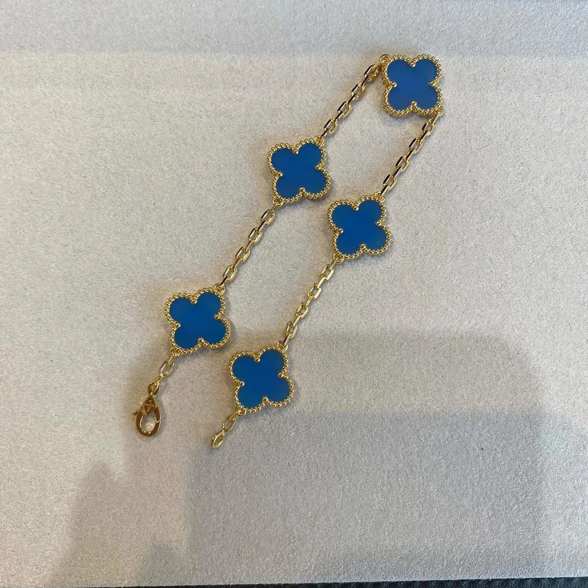 Van Cleef & Arpels Van Cleef & Arpels Alhambra Blue Clover Bracelet Blue - 1