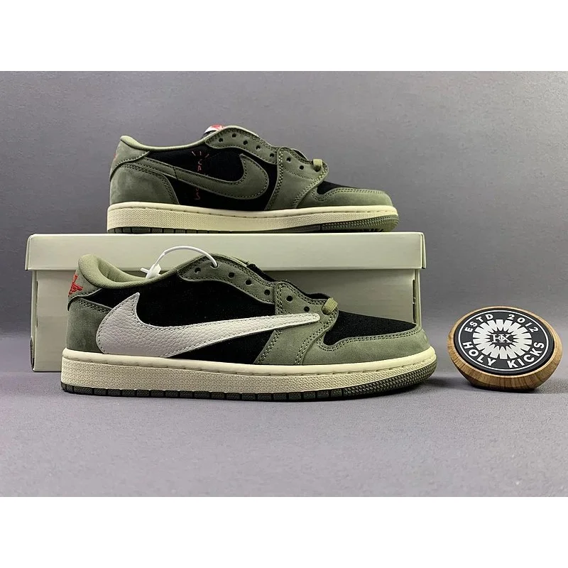 Jordan Nike Air Jordan 1 Low Olive Green Sneakers Green - 1