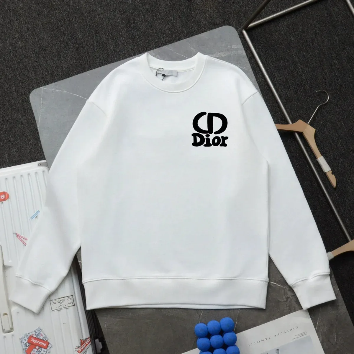 Dior Dior White CD Logo Crewneck Sweatshirt White - 1