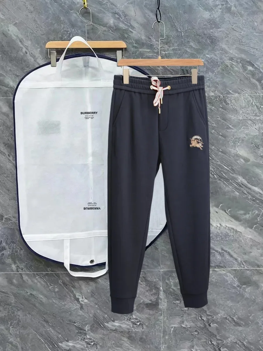 Burberry Burberry Navy Horse Embroidered Sweatpants Navy - 1