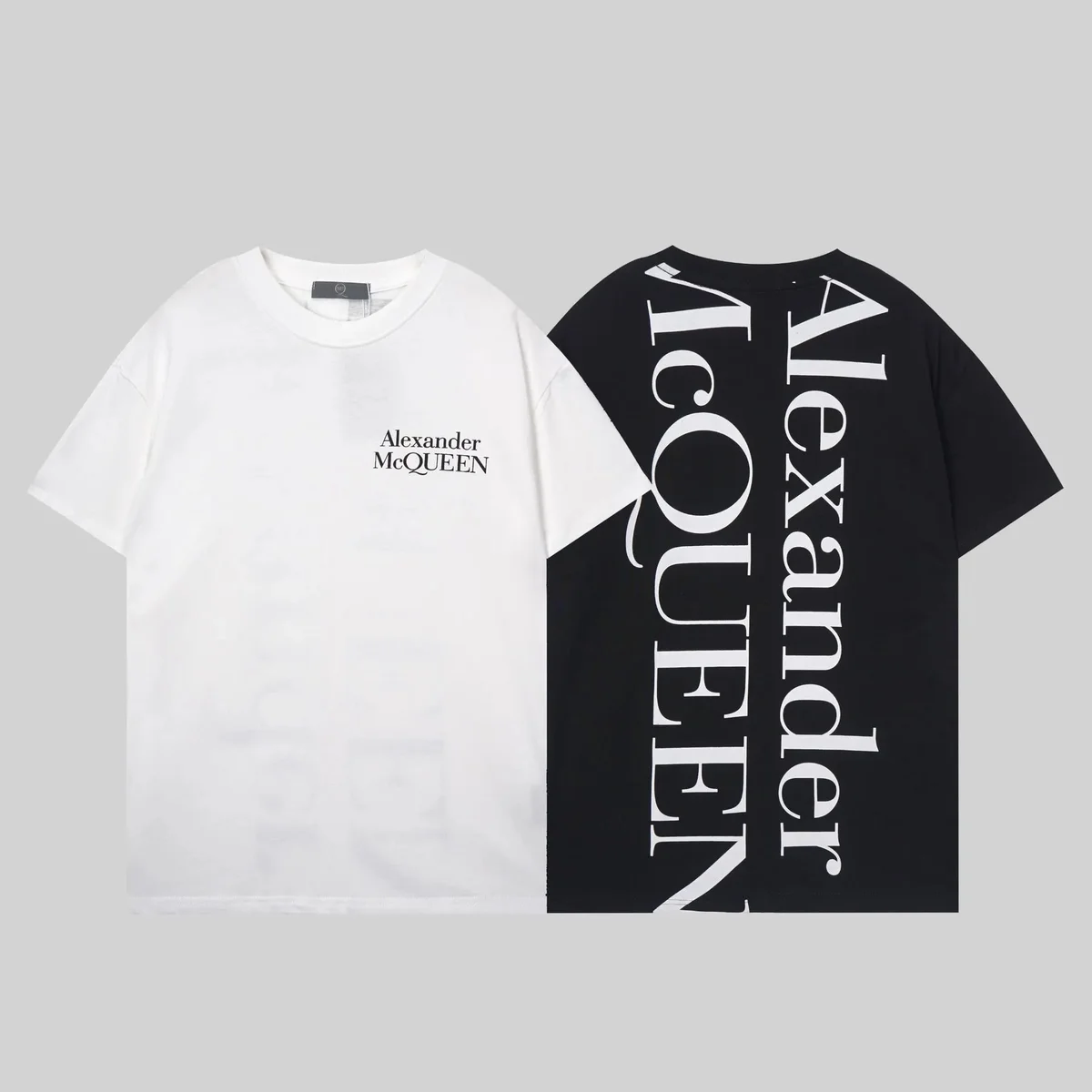 Alexander McQueen Alexander McQueen Logo T-Shirt G1032 Black Black - 1