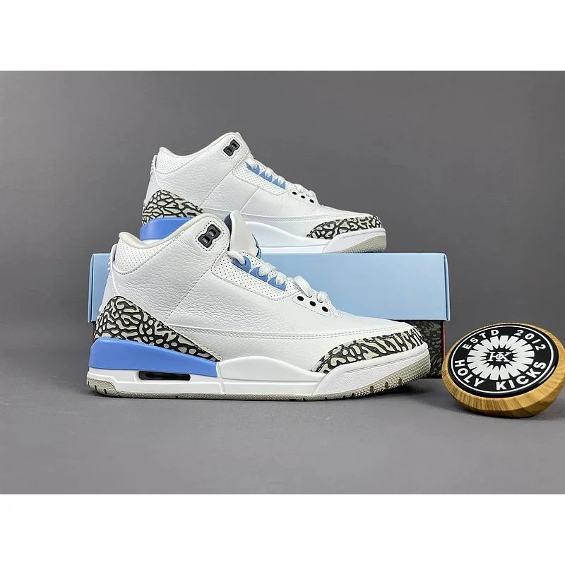Jordan Nike Air Jordan 3 UNC White Cement Blue Sneakers White - 1