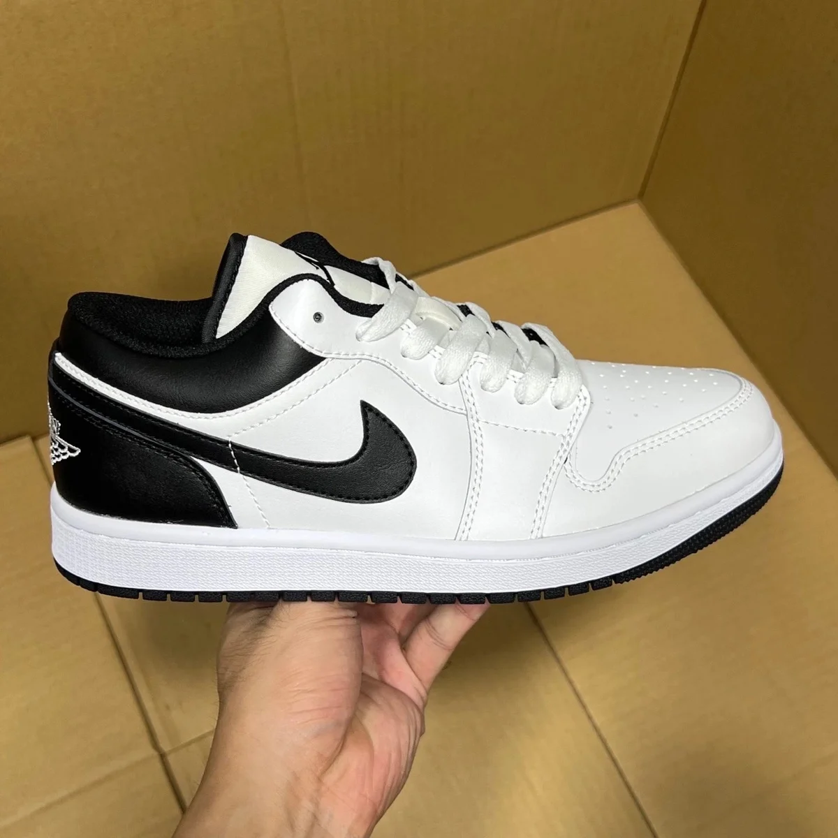 Jordan Nike Air Jordan 1 Low White/Black Sneakers White - 1