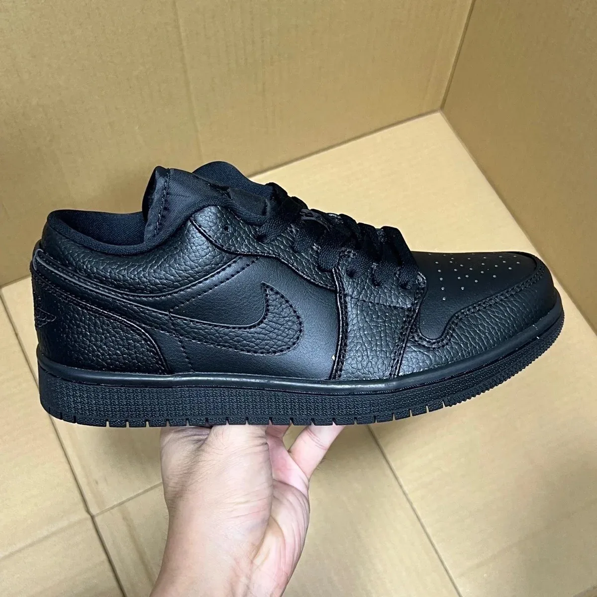 Jordan Nike Air Jordan 1 Low Triple Black Sneakers Black - 1