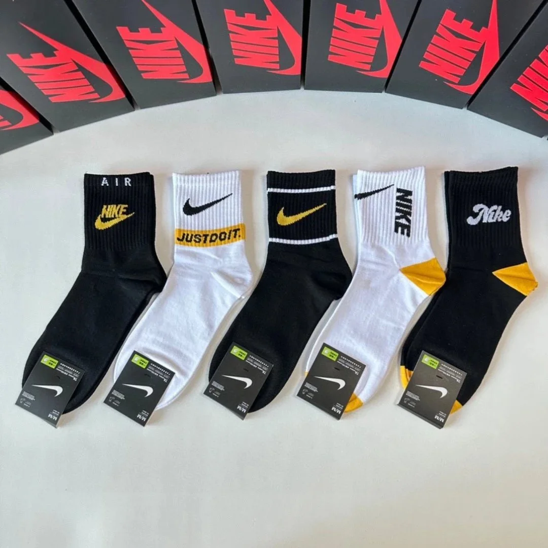 Nike Nike Air Just Do It Crew Socks Black/White/Yellow Black - 1