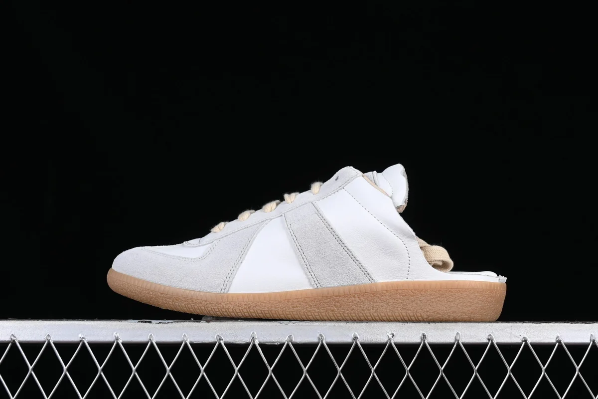 Maison Margiela Maison Margiela Replica White G9 Sneakers White - 1