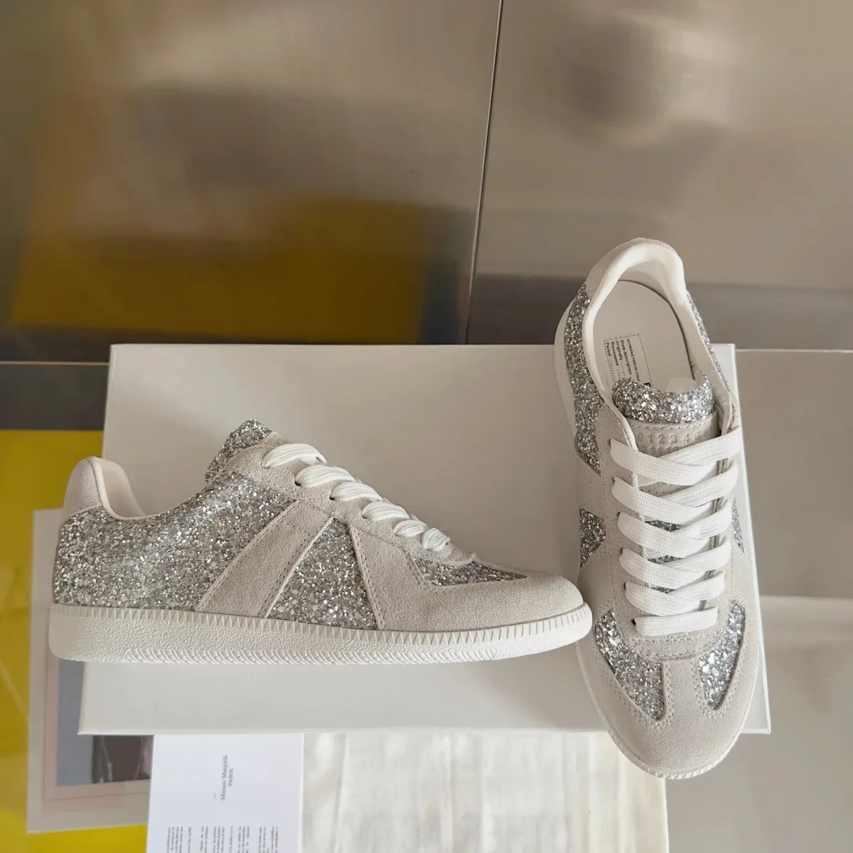 Maison Margiela Maison Margiela Replica Silver Glitter Sneakers Silver - 1