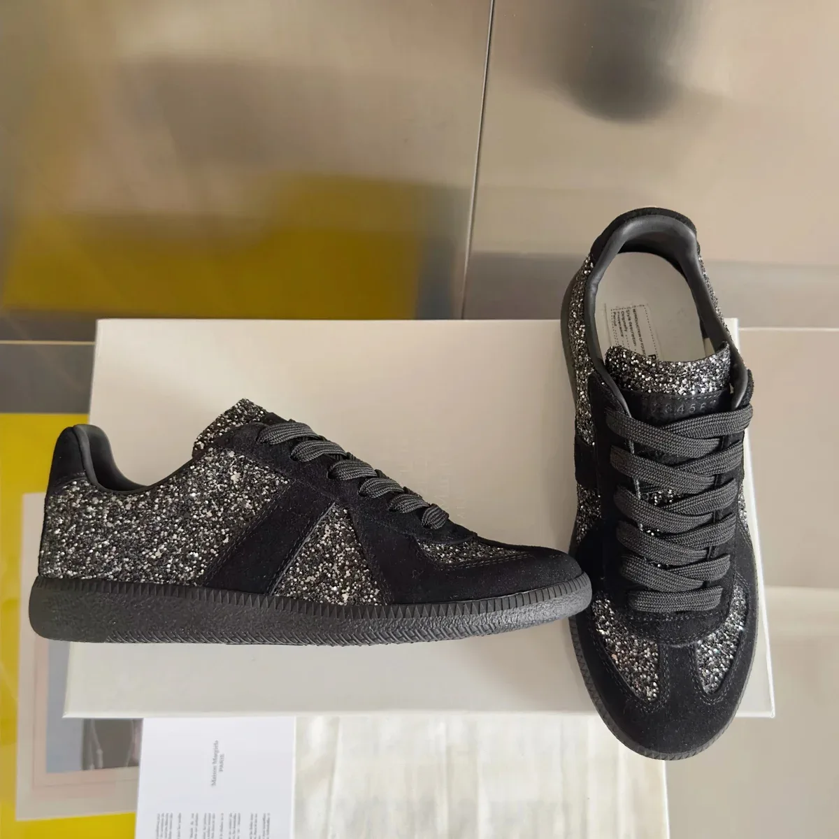 Maison Margiela Maison Margiela Replica Glitter Sneakers Black Black - 1