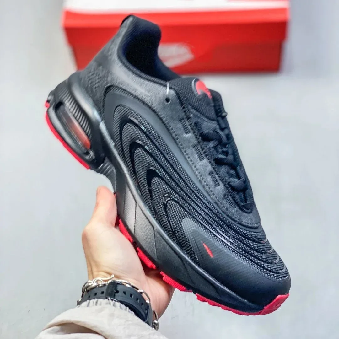 Nike Nike Air Max 270 Triple Black/University Red Sneakers Black - 1