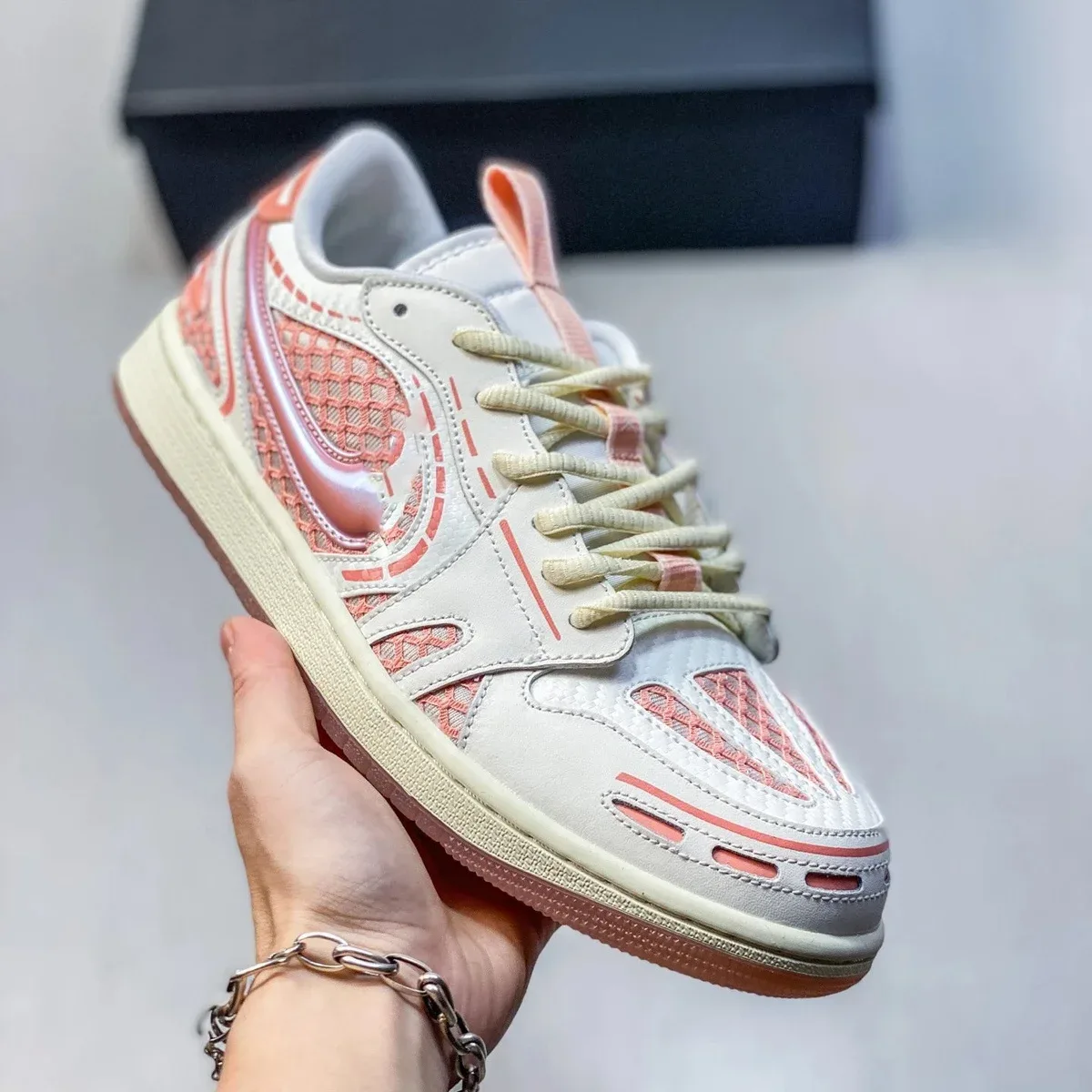 Jordan Nike Air Jordan 1 Low Sail/Pink Foam Pink - 1