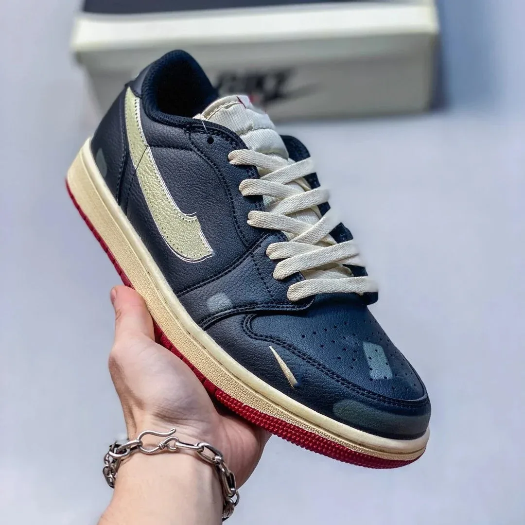 Jordan Nike Air Jordan 1 Low Black Sail Red Sneakers Black - 1