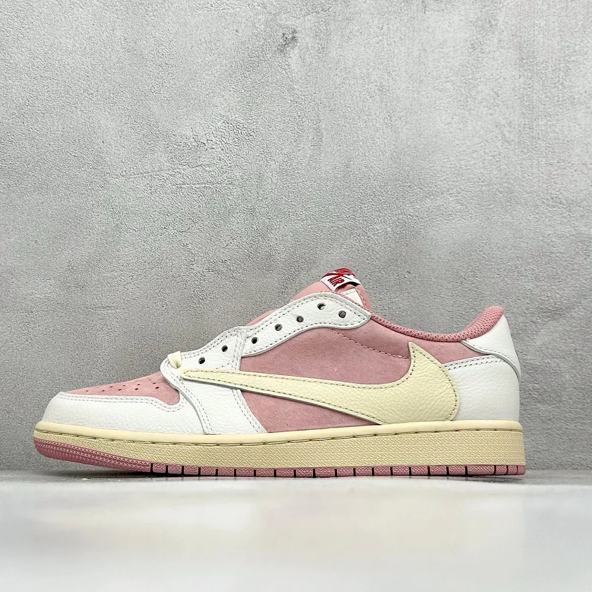 Jordan Nike Air Jordan 1 Low Pink Sail Sneakers Pink - 1