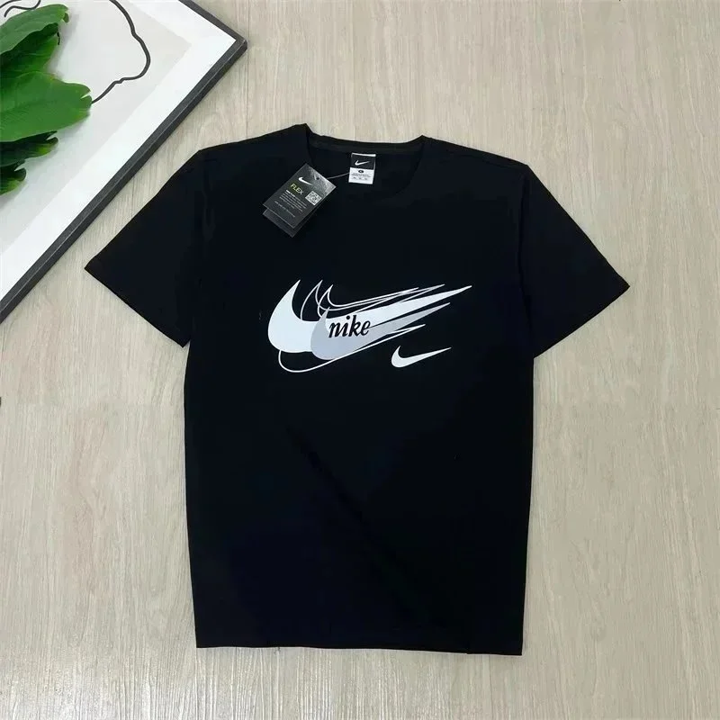 Nike Nike Black Swoosh T-Shirt Black - 1