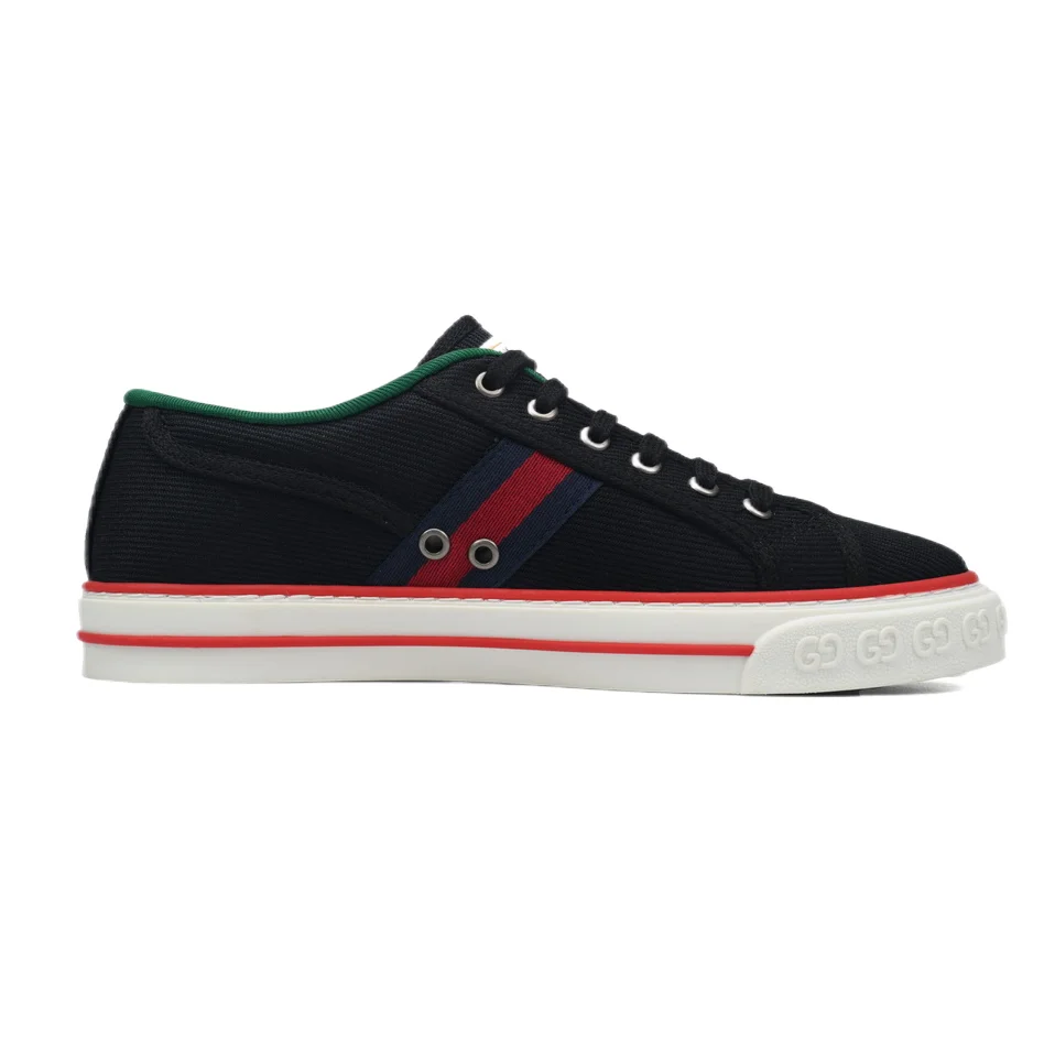 Gucci Gucci GG Supreme Black Tennis Club Sneakers Black - 1