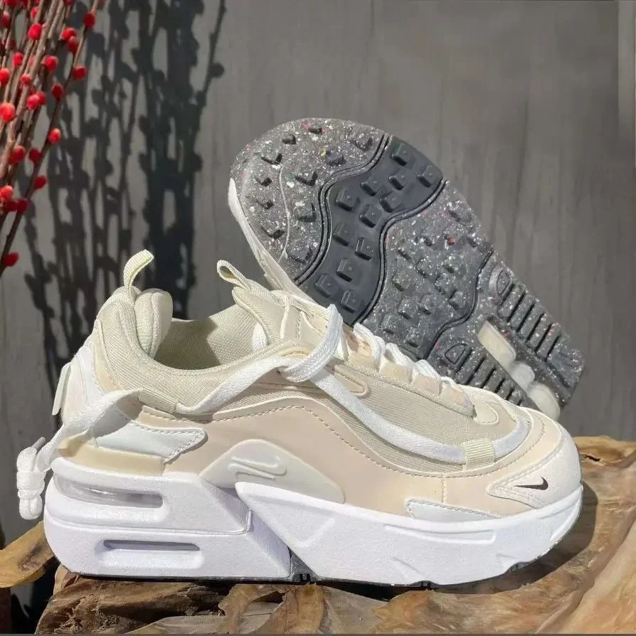 Nike Nike Air Max Vienna Sail/White Sneakers Beige - 1