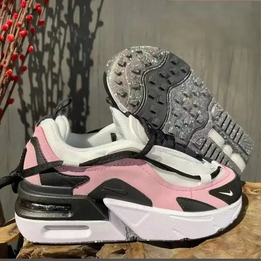 Nike Nike Air Max 270 Pink Glow Sneakers Pink - 1