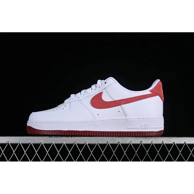 Nike Nike Air Force 1 Sail University Red Sneakers Red - 1