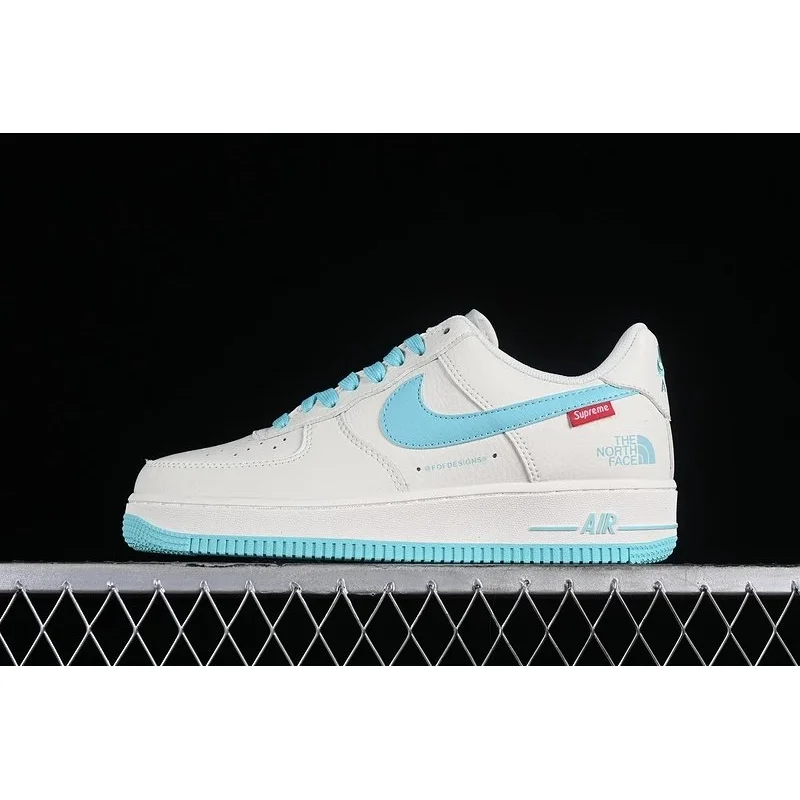 Nike Nike Air Force 1 x Supreme x The North Face Sail/Turquoise Sneakers White - 1