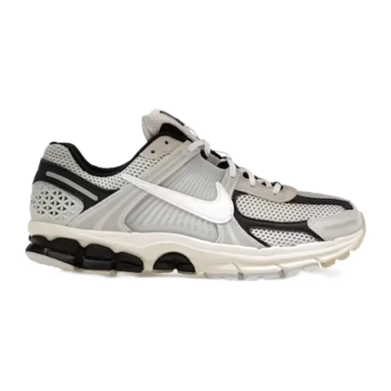 Nike Nike Air Zoom Vomero Sail/Black Sneakers White - 1